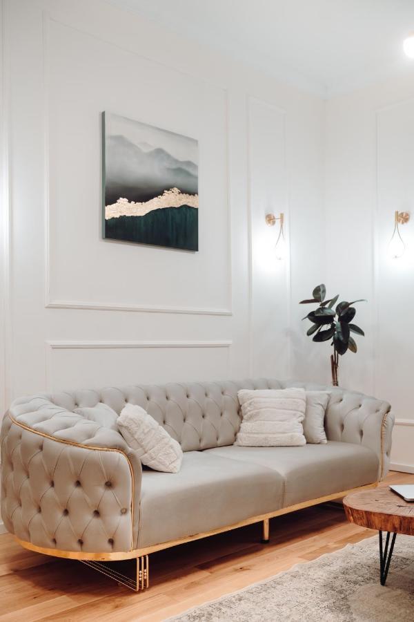 Fabulous And Fancy City Center Designer Apartment Kluż-Napoka Zewnętrze zdjęcie